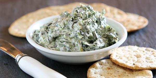 Slow Cooker Spinach Artichoke Dip